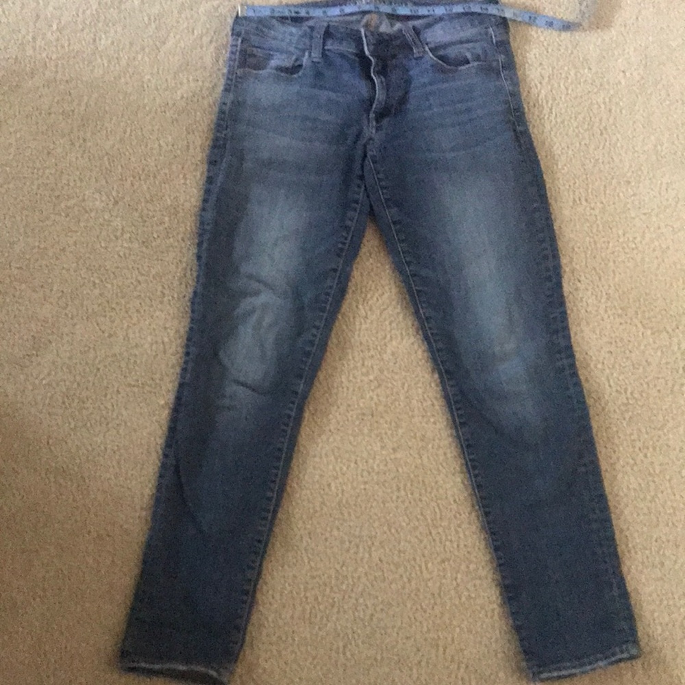 American Eagle Super stretch skinny jeans size 8